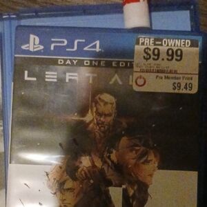 PS4 Day One Edition Game - Blue